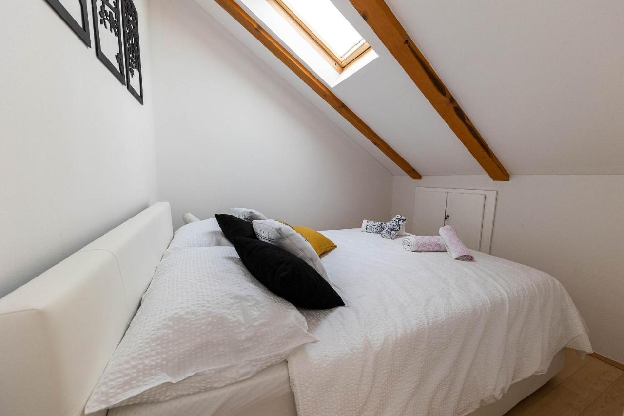 Apartmani Kaiserin Crikvenica Esterno foto
