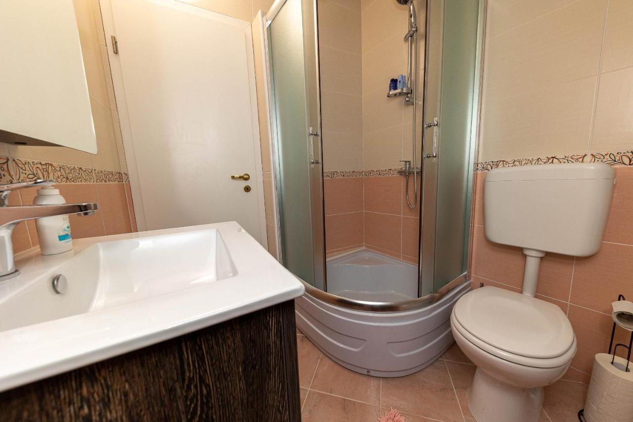 Apartmani Kaiserin Crikvenica Esterno foto