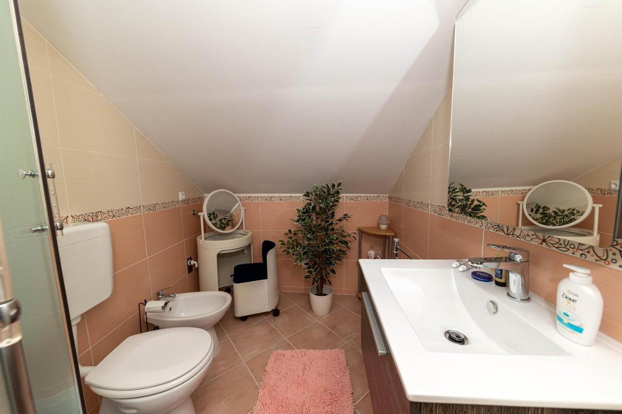 Apartmani Kaiserin Crikvenica Esterno foto